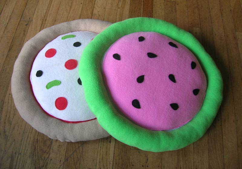 Watermelon and pizza cat beds, 2016 St. Johns Bizarre